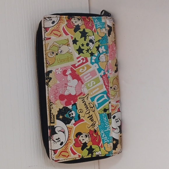 Disney Bags Retro Walt Disney World Wallet Commemorating The Theme